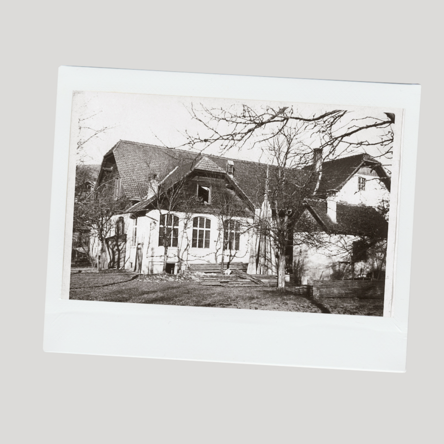 Unternehmen: Vaterhaus | BAUR GmbH Unternehmen: Vaterhaus | BAUR GmbH