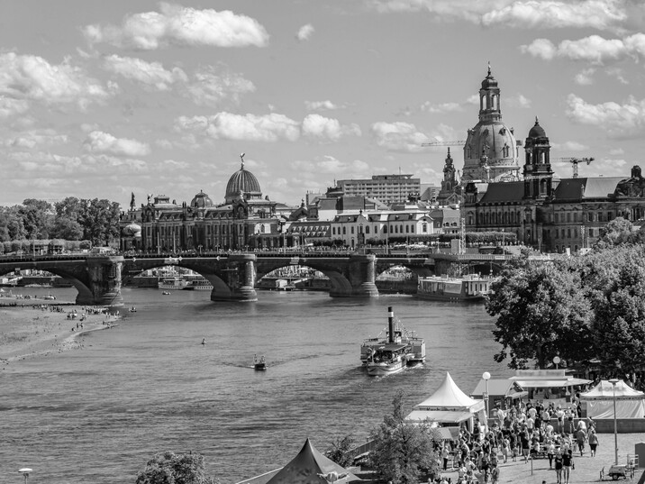 Vertriebsaußenstelle Dresden | 40 Jahre BAUR Deutschland Vertriebsaußenstelle Dresden | 40 Jahre BAUR Deutschland